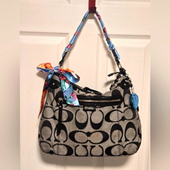 Coach Handbags - Coach Signature Shoulderbag Purse